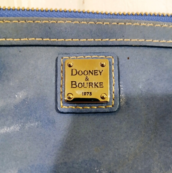 Dooney & Bourke Sky Blue Leather Handbag, Clutch, Wristlet with Gold Zipper - Picture 9 of 16